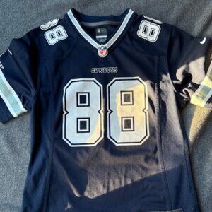 Official NFL kid's Dallas Cowboys (CeeDee Lamb, 88) jersey